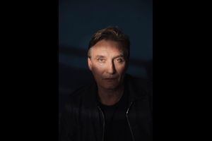 Oliver Masucci - Träumertänzer